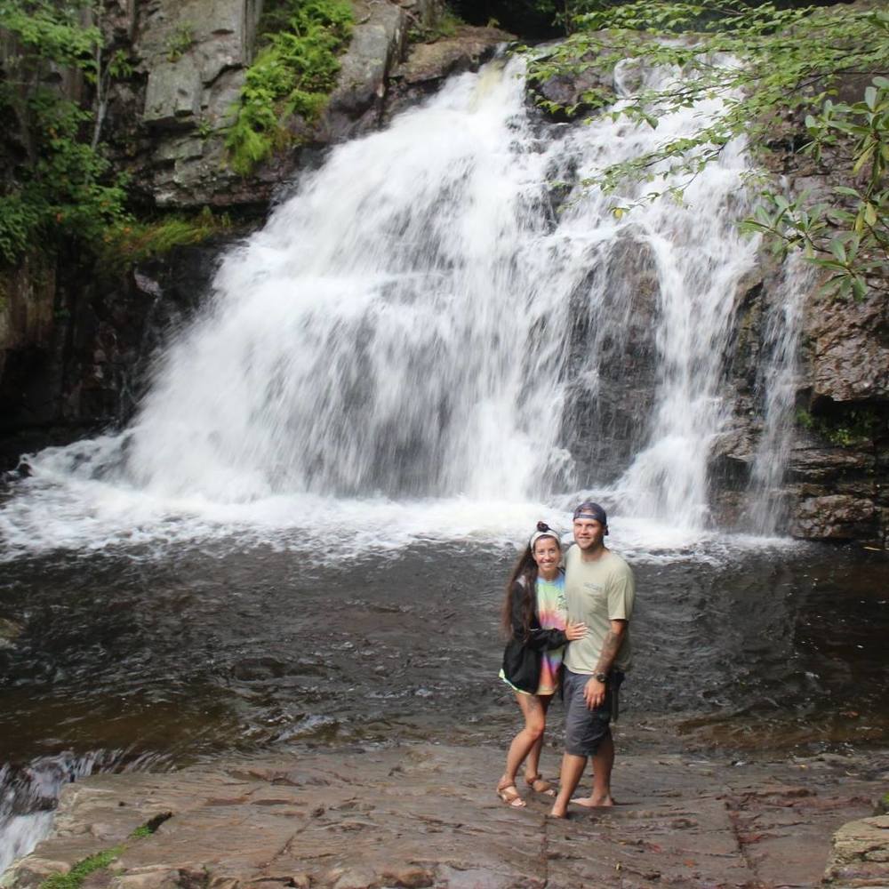 Meet your Posher, Elise